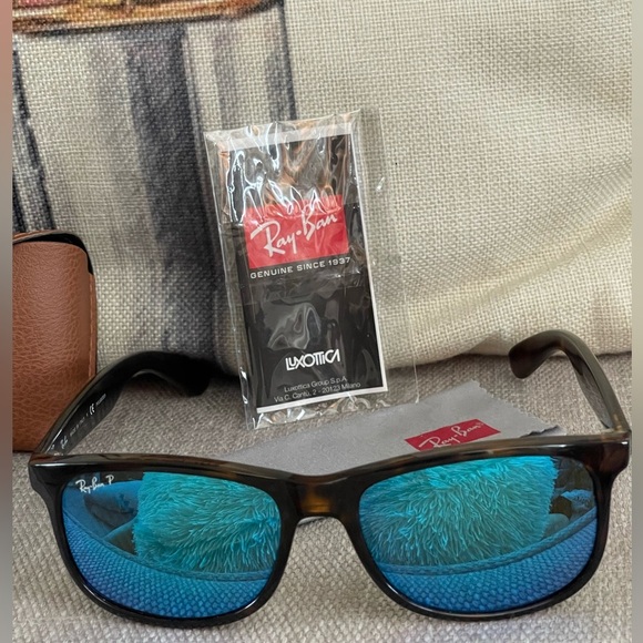 ⭐️COA⭐️RAY-BAN Polarized Sunglasses w/case & cloth~coolest Vintage frames - Picture 13 of 13